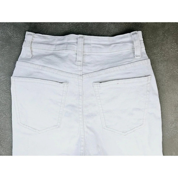 Cotton On Size 0 Women's White Stretch Mom Denim Jeans 28 Inch Inseam - Picture 8 of 12